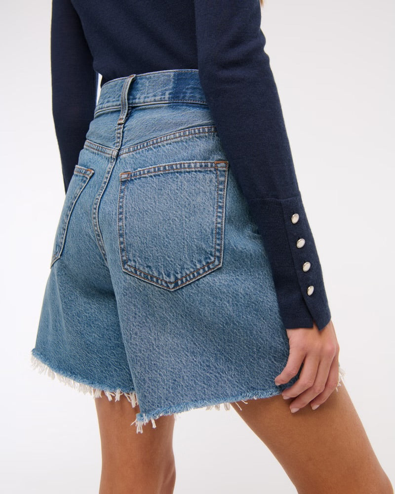 Abercrombie & Fitch High Rise Loose Short In Medium