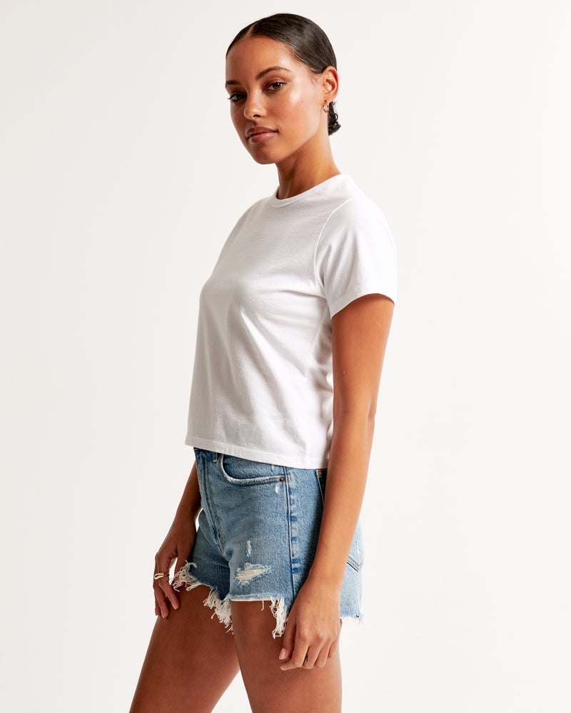 Abercrombie & Fitch Essential Polished Body-Skimming Tee In White