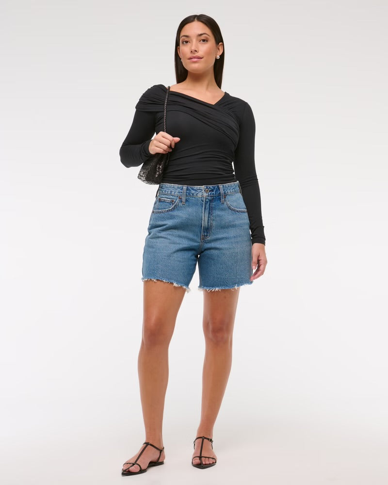 Abercrombie & Fitch Curve Love High Rise Loose Short In Medium